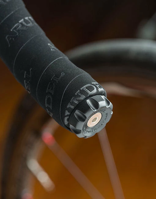 Embouts De Cintre Porte-outils Arundel Shameless Plugs – Image 4