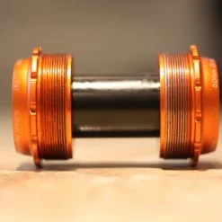 Chris-king Boitier De Pédalier Chris King T47 24X Matt Mango